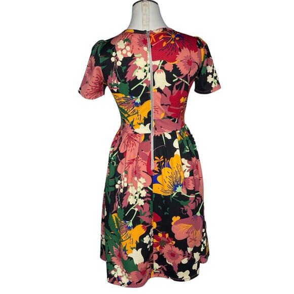 LulaRoe Bold Floral Amelia Dress size Small - Picture 3 of 9